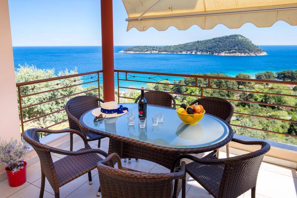 Aphrodite Villas Koinira Exterior foto